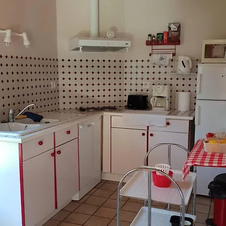 6/7 Pers A Cauterets: Jardin, Garage, Cuisine Equipee, Proche Nature - Fr-1-234-298